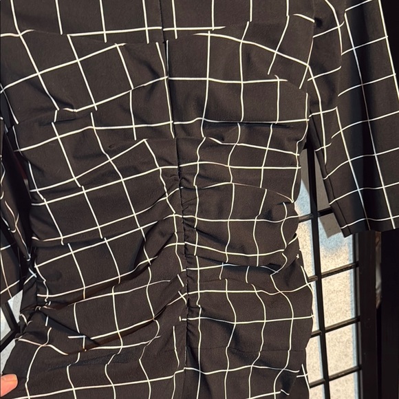 Sara Campbell Black and White 3/4 Sleeve Sheath Dress, SZ 4 - Picture 6 of 13